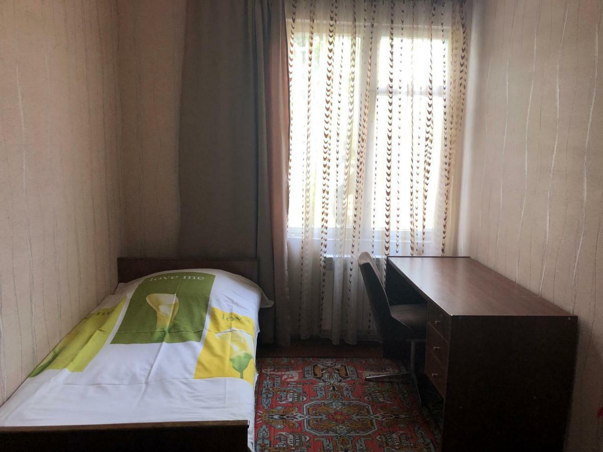Second Room Jerevan Eksteriør billede